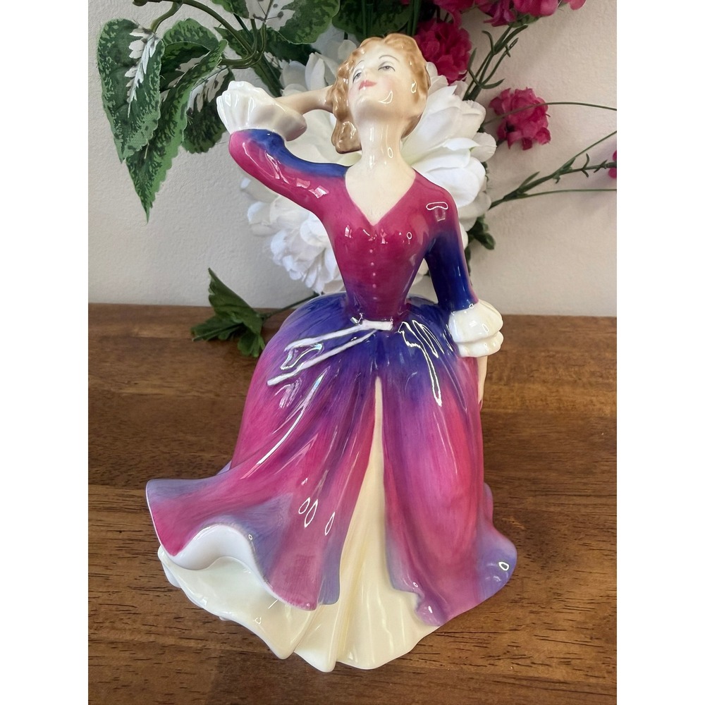 Royal Doulton Melissa HN2467 Bone China Figurine Vintage Lady Figure Pink Blue